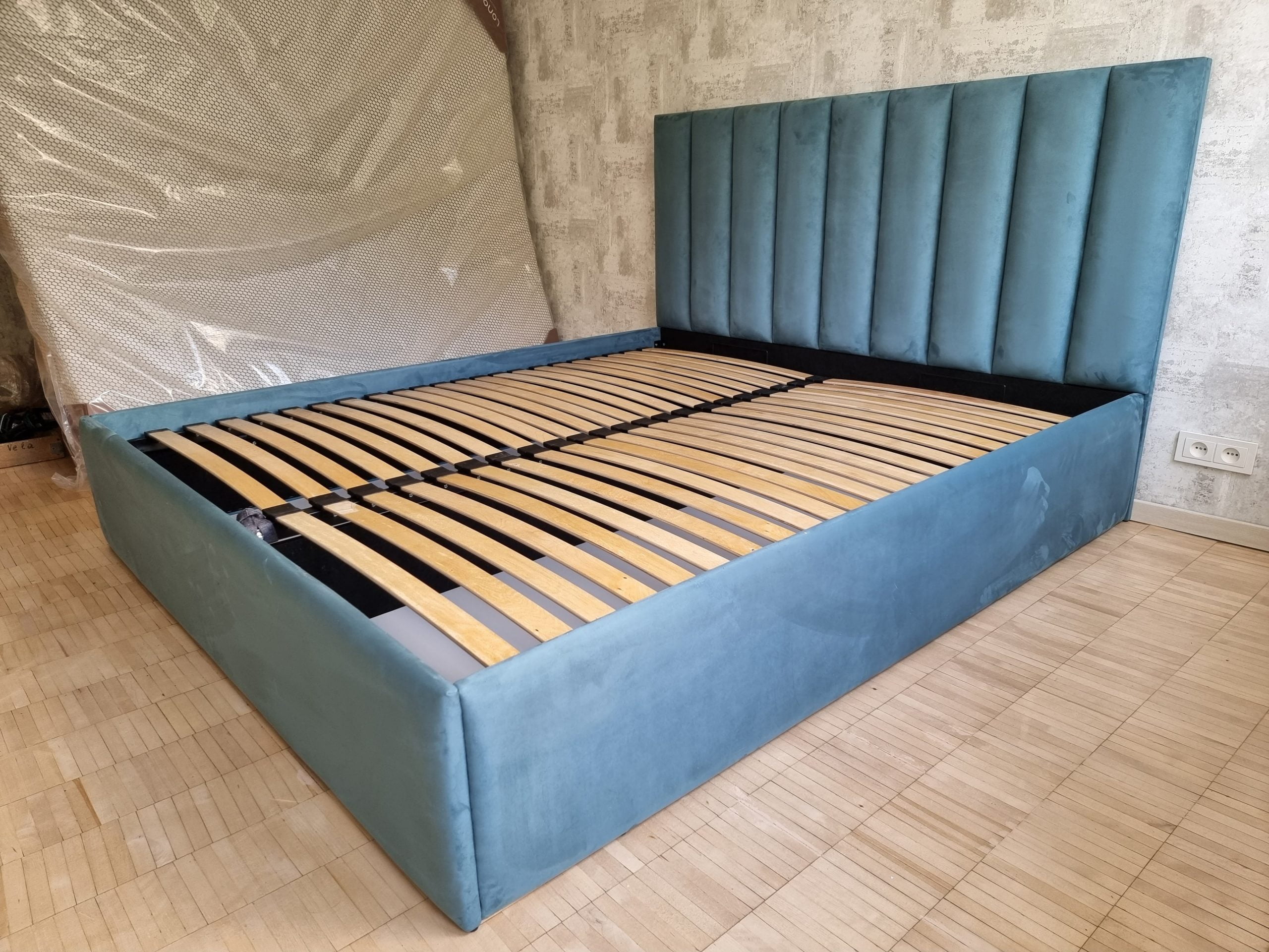 MAJUS LOVA - Image 3