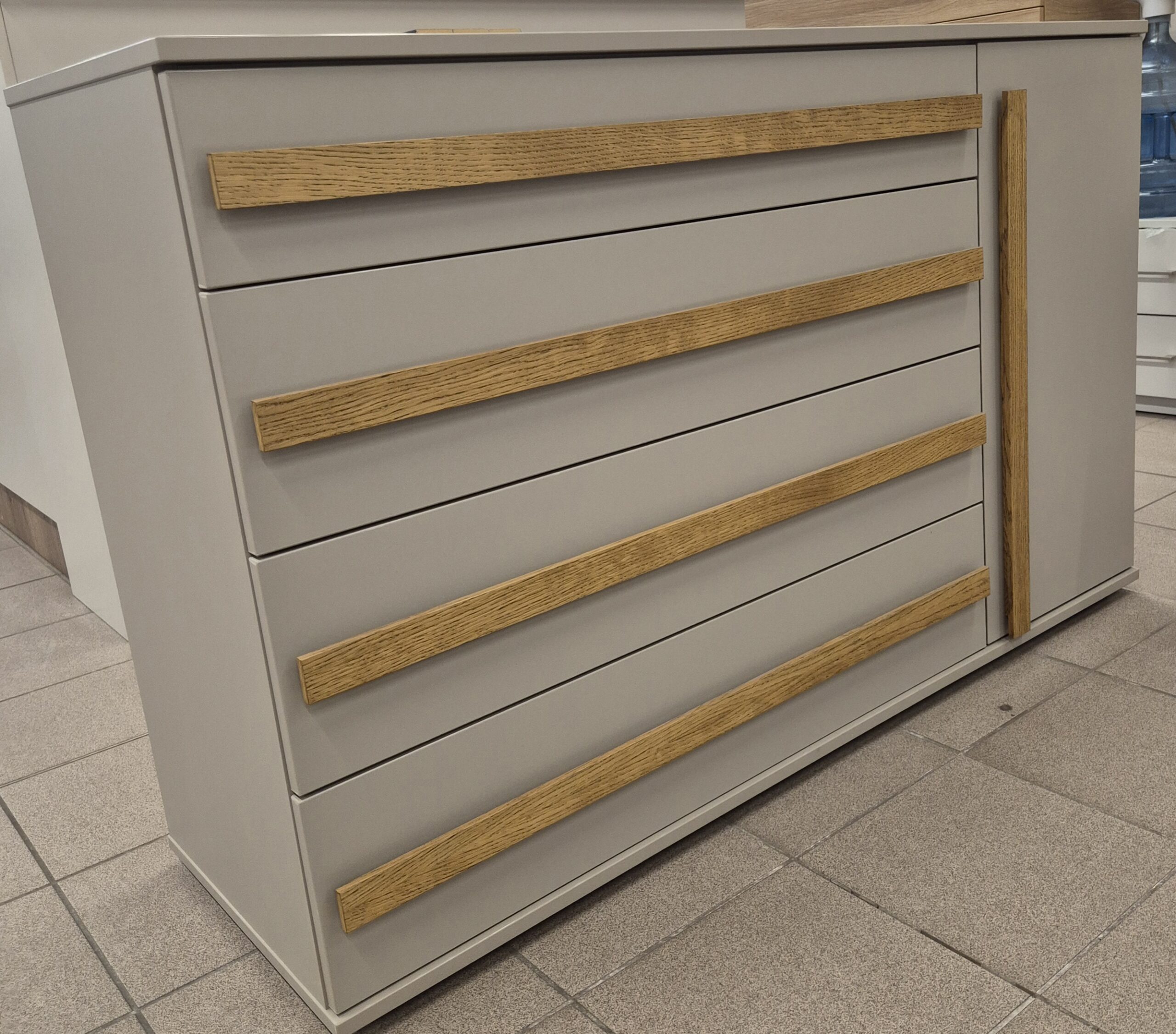 MARCO komoda su stalčiais ir durelėmis - Image 2